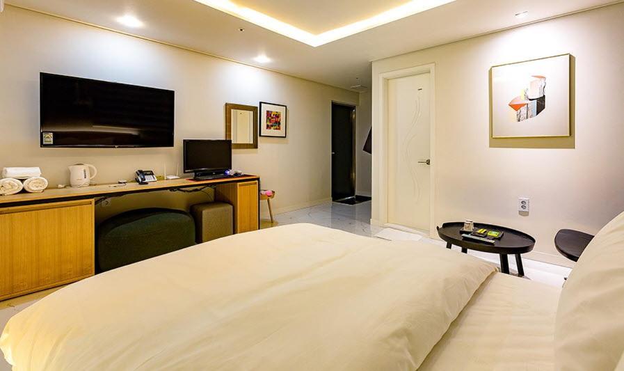 Hash Hotel Suwon Eksteriør billede